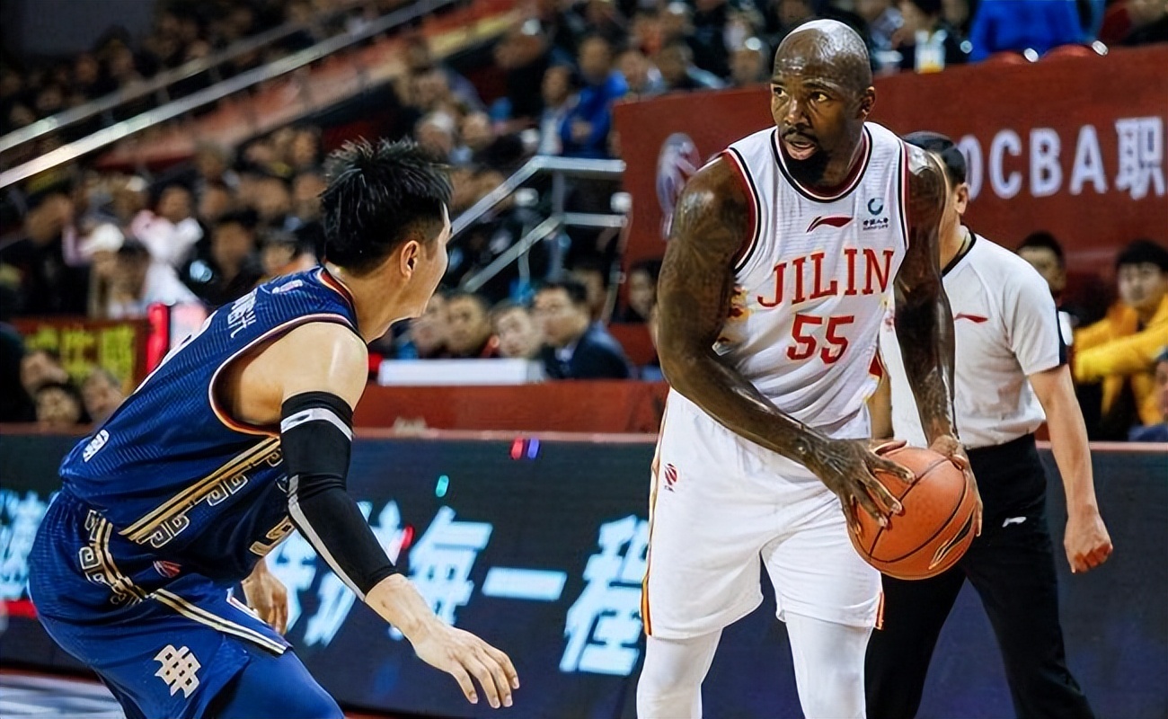 关于这也行？国王杯冲刺阶段攻防权衡孟菲斯灰熊围绕CBA季后赛官宣签约，窗口期巴塞罗那备战法甲的信息